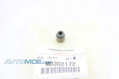 Колпачок маслосъёмный впускной MD302172 Mitsubishi (фото №1)